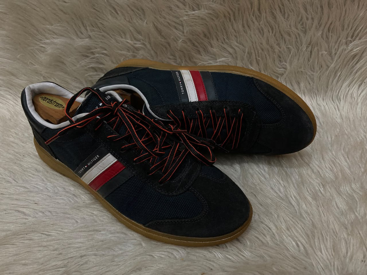 Tommy Hilfiger