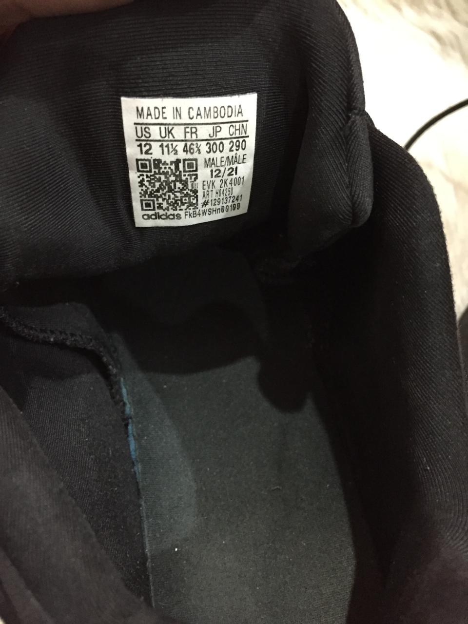 Adidas Ozelia