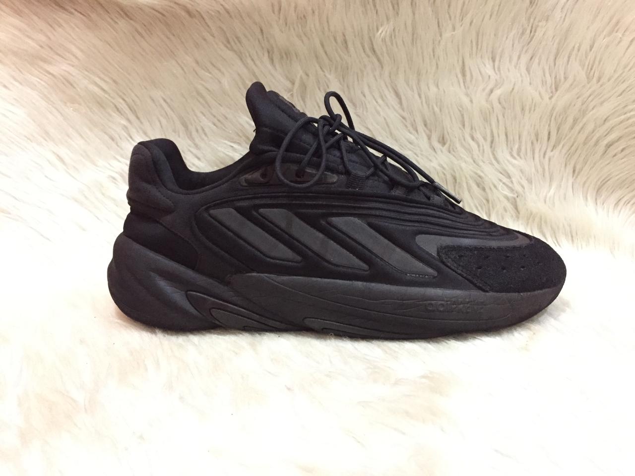 Adidas Ozelia