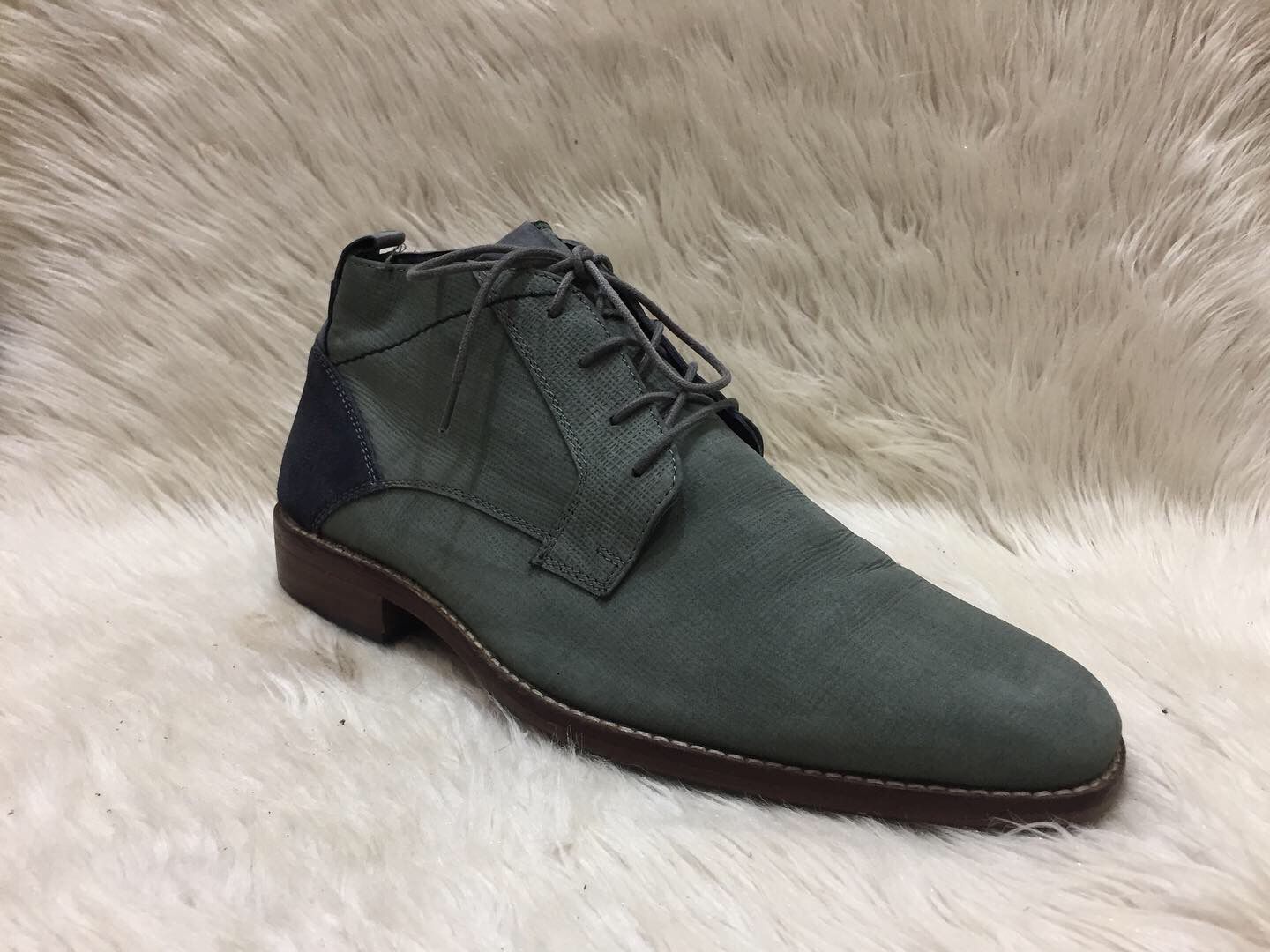 Vertice  chukka boots