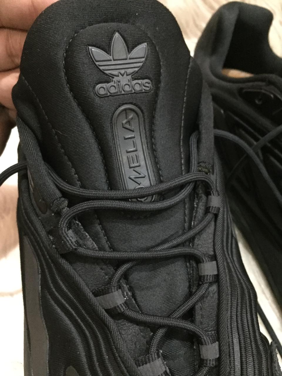 Adidas Ozelia