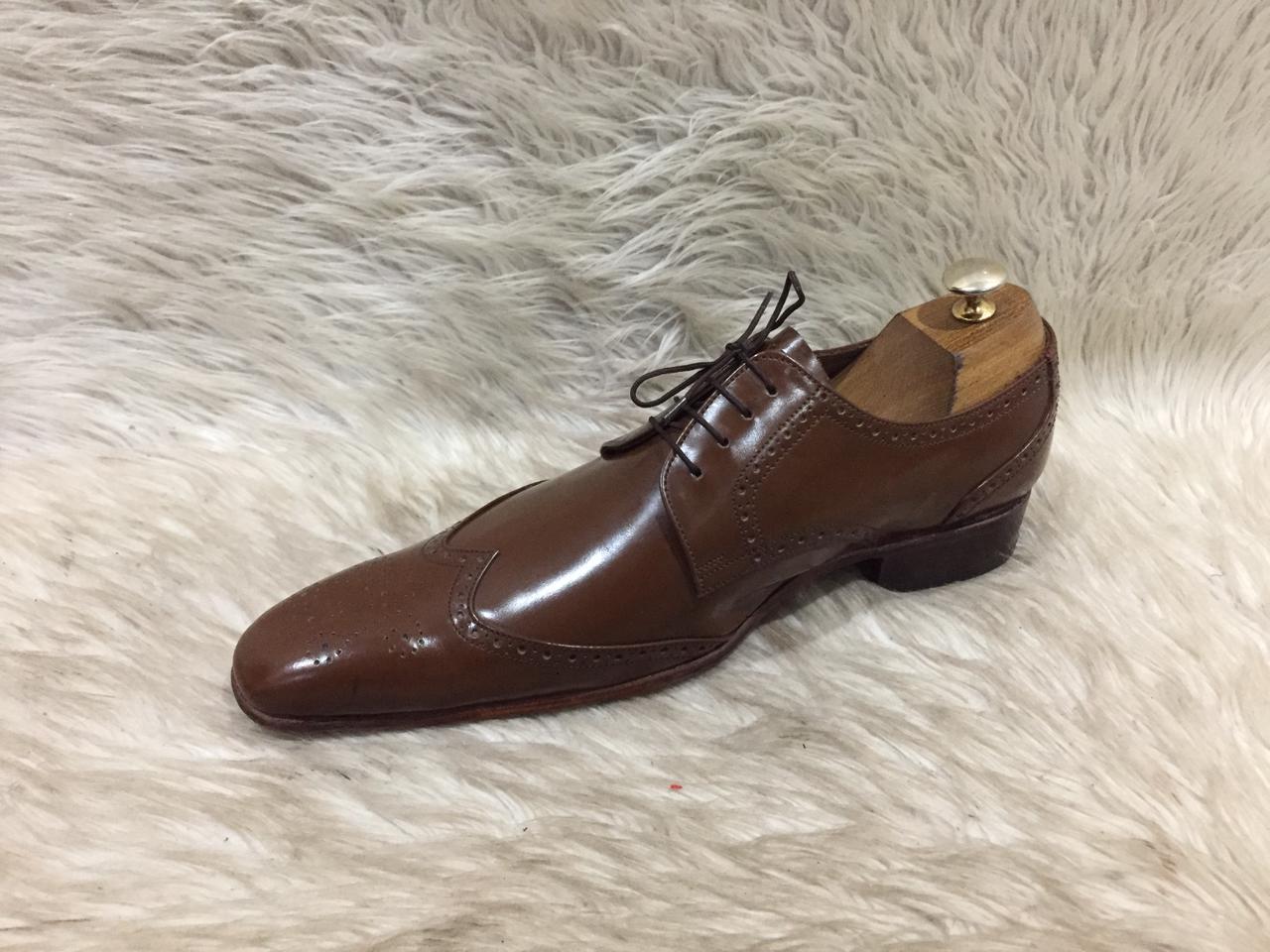 Foot Print Brown Leather Brogue Shoes – Classic Formal Elegance