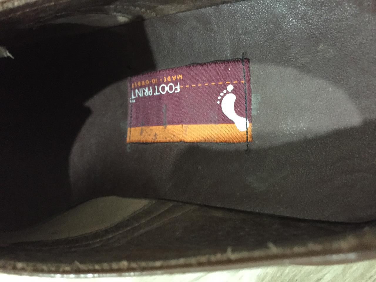 Foot Print Brown Leather Brogue Shoes – Classic Formal Elegance