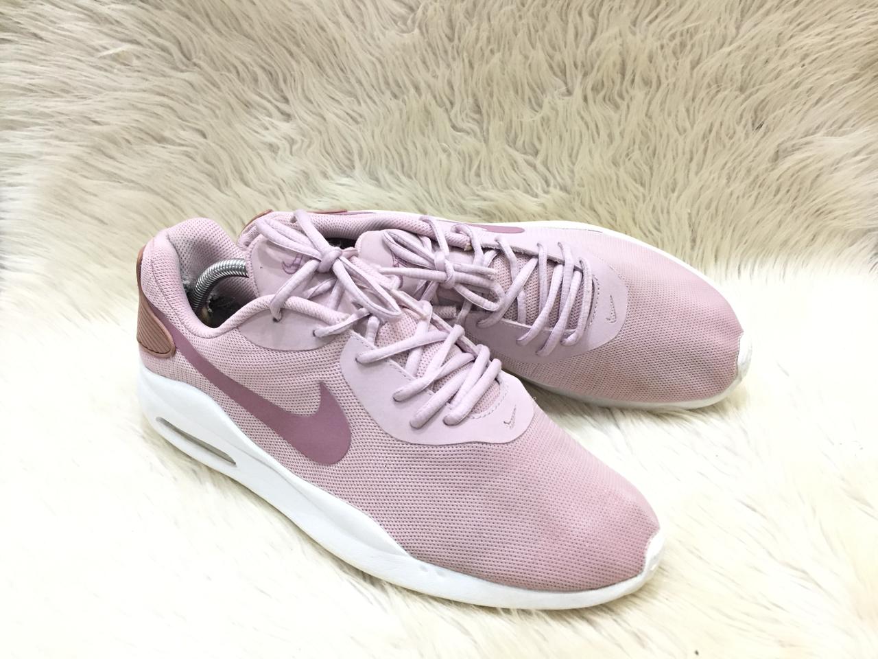 Nike Air Max Oketo sneaker