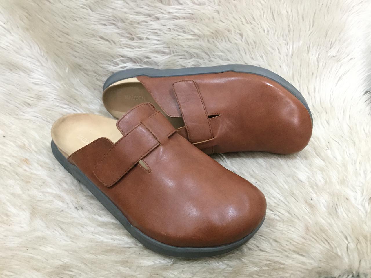 MADDEN Solano clogs in brown leather