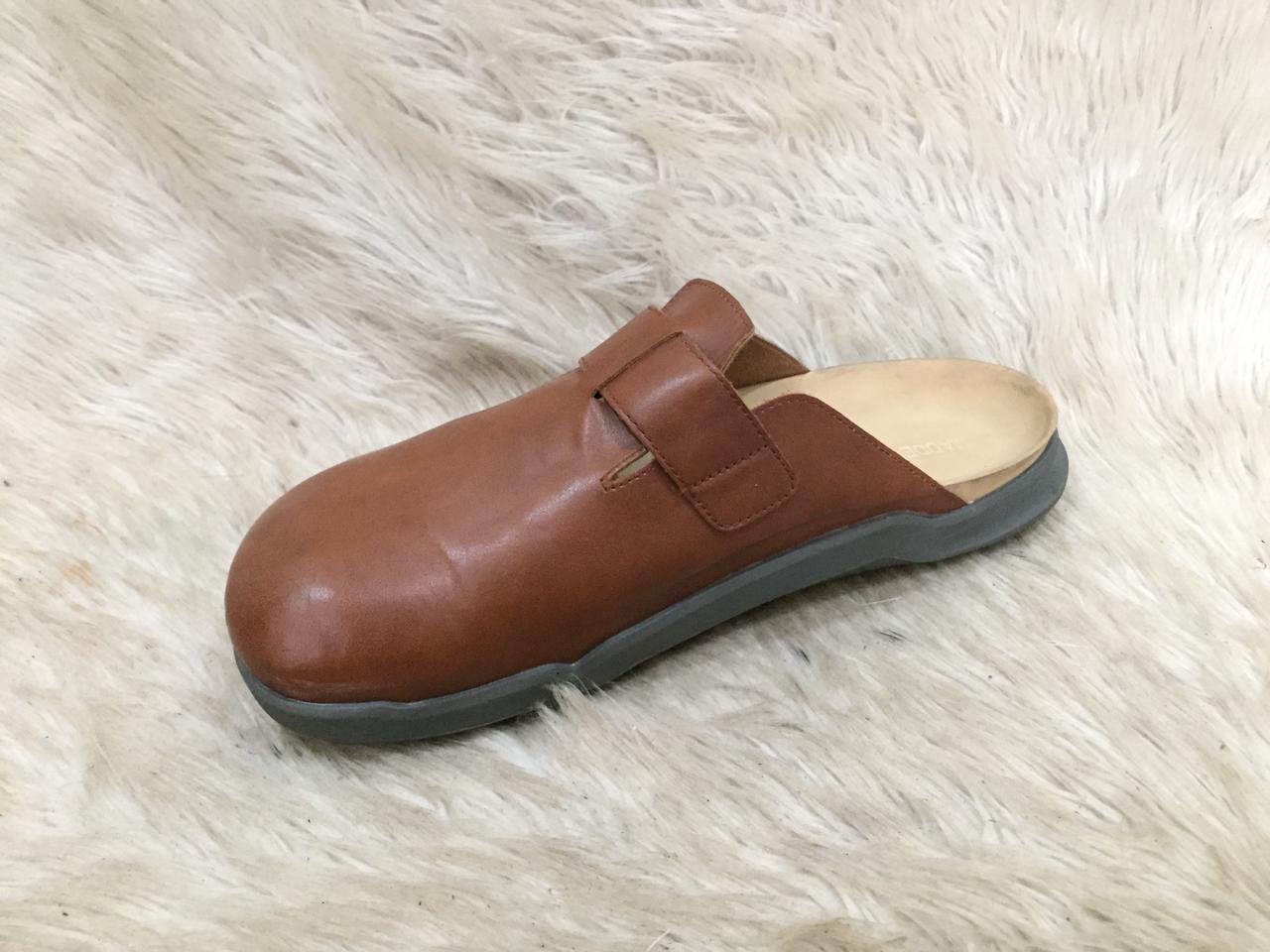 MADDEN Solano clogs in brown leather