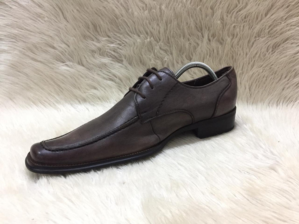 Derby Oxford