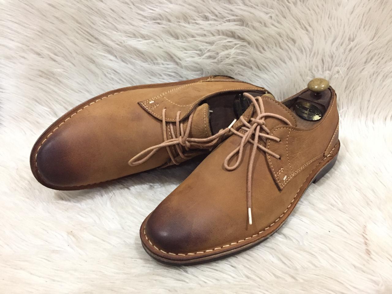 Red tape Steve Madden Harpoon