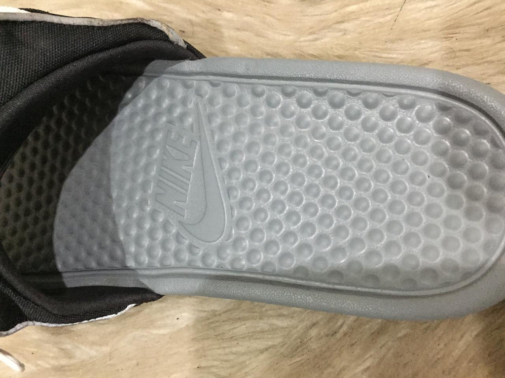 Nike Benassi JDI Fanny Pack slide sandal