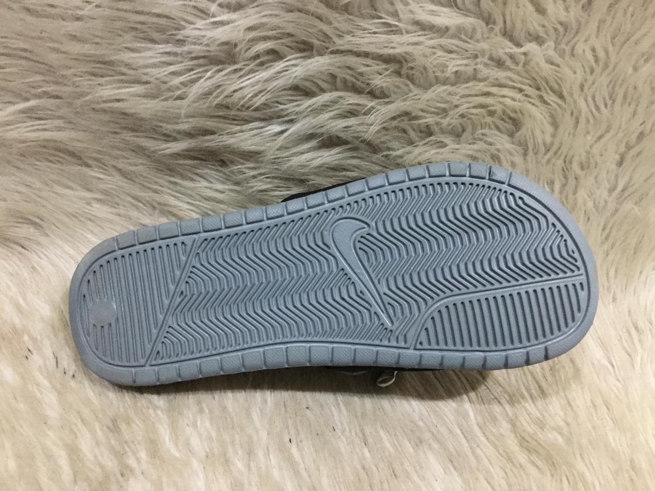 Nike Benassi JDI Fanny Pack slide sandal