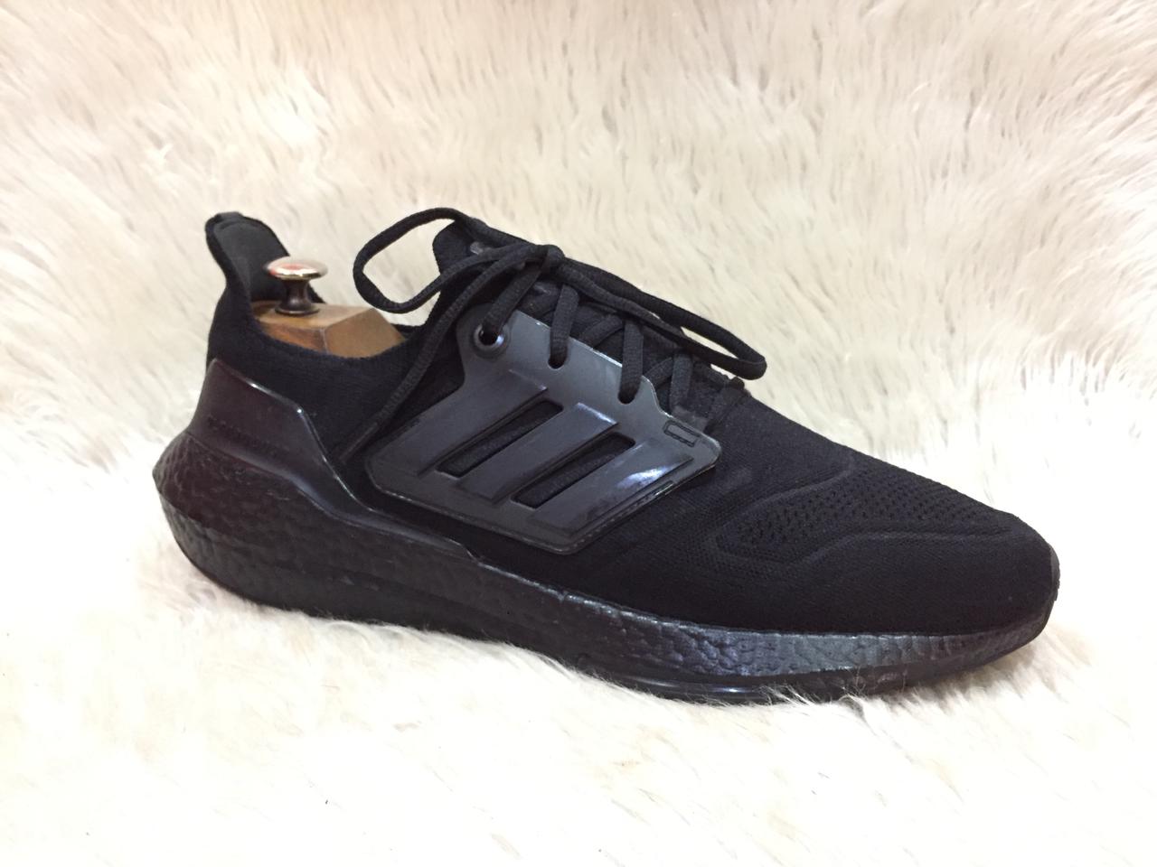 Adidas Ultraboost 22 running shoe
