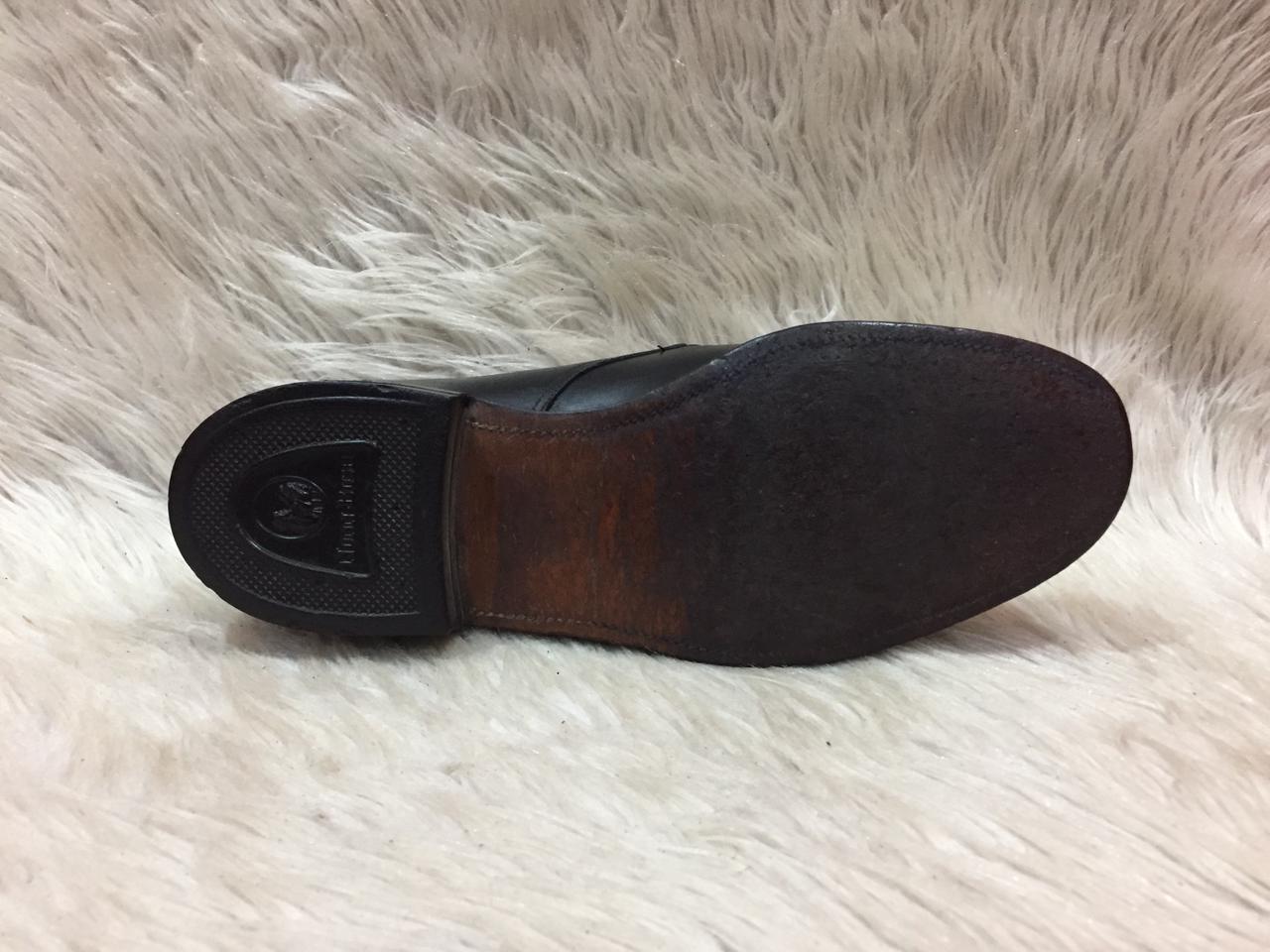 Nun bush lace-up dress shoes.