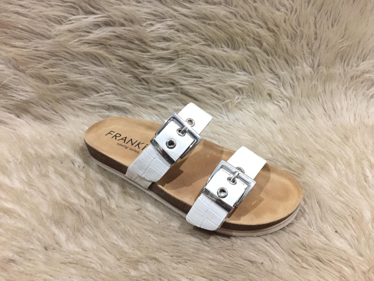 Frankie4 Sandy III White Croc Emboss slides