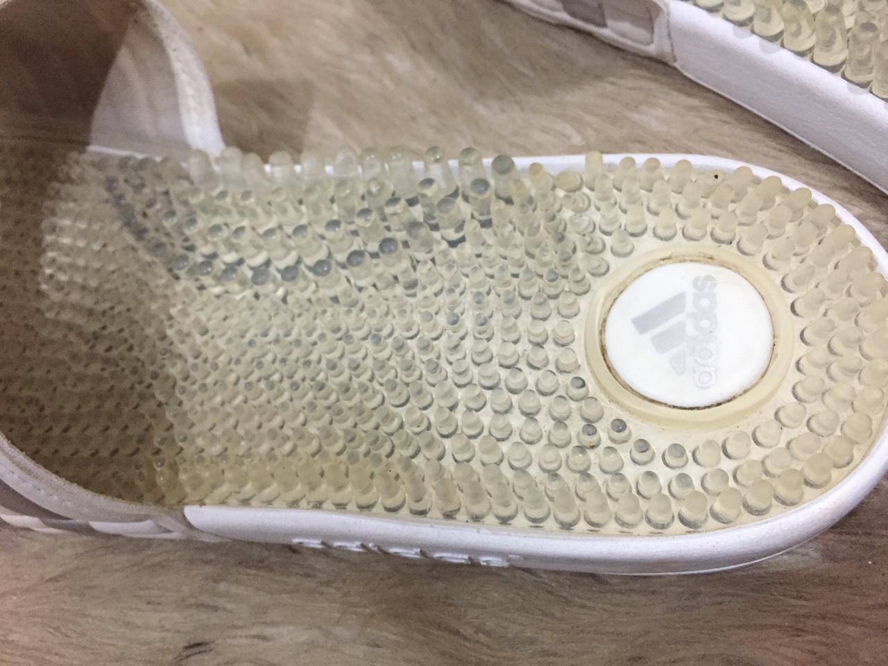 Adidas Adissage slides