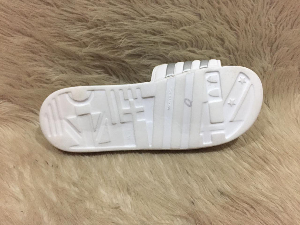 Adidas Adissage slides