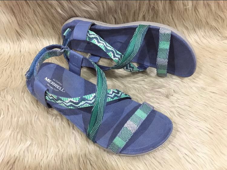 Merrell District Kalbury Cross-strap Sandal