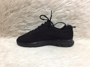 WOMEN'S TRACK - NEW STAPLE SNEAKER