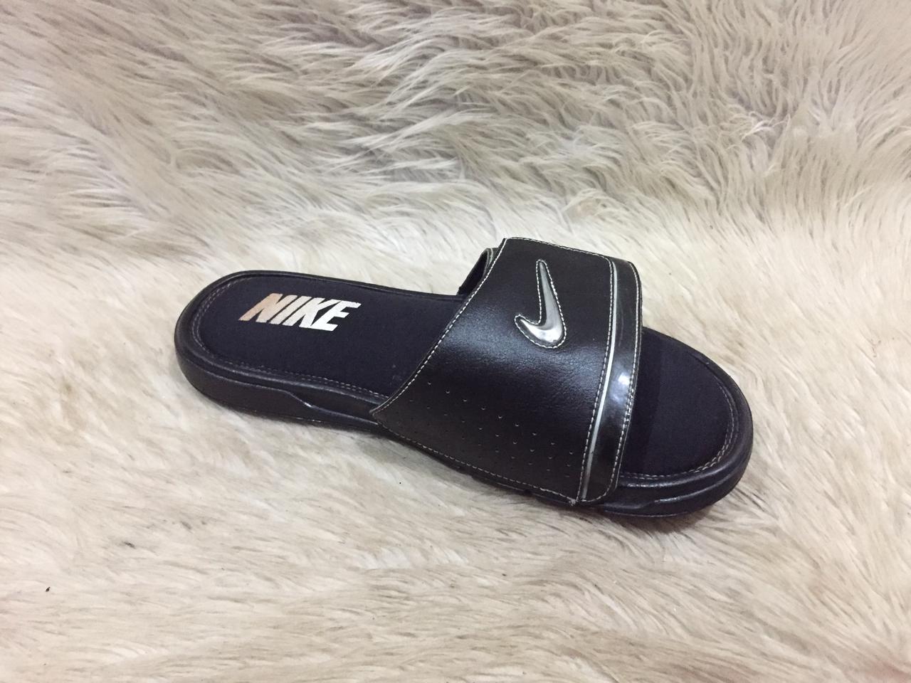 Nike Comfort Slide 2 sandal