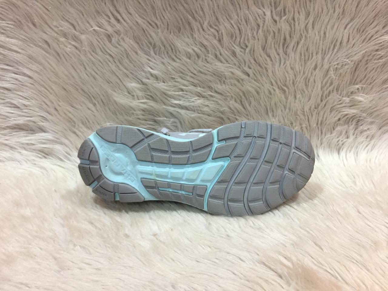 Under Armour Charged Escape 3 Evo running shoes