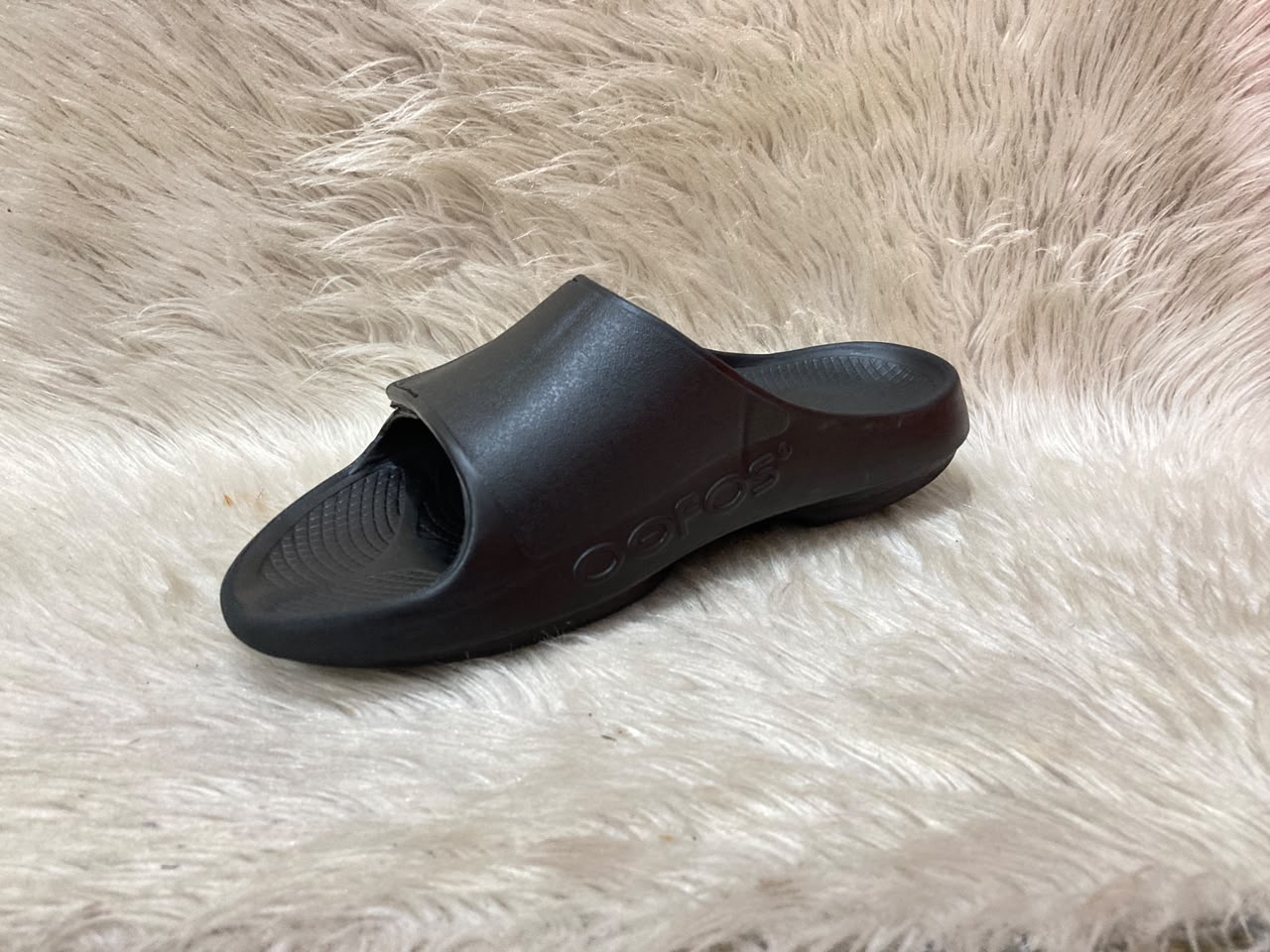 OOFOS OOahh Sandals