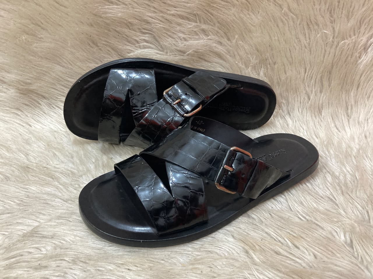 Russell & Bromley