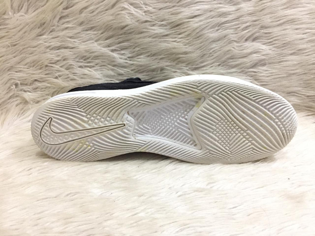 Nike Air Max Vapor Wing Tennis Shoes