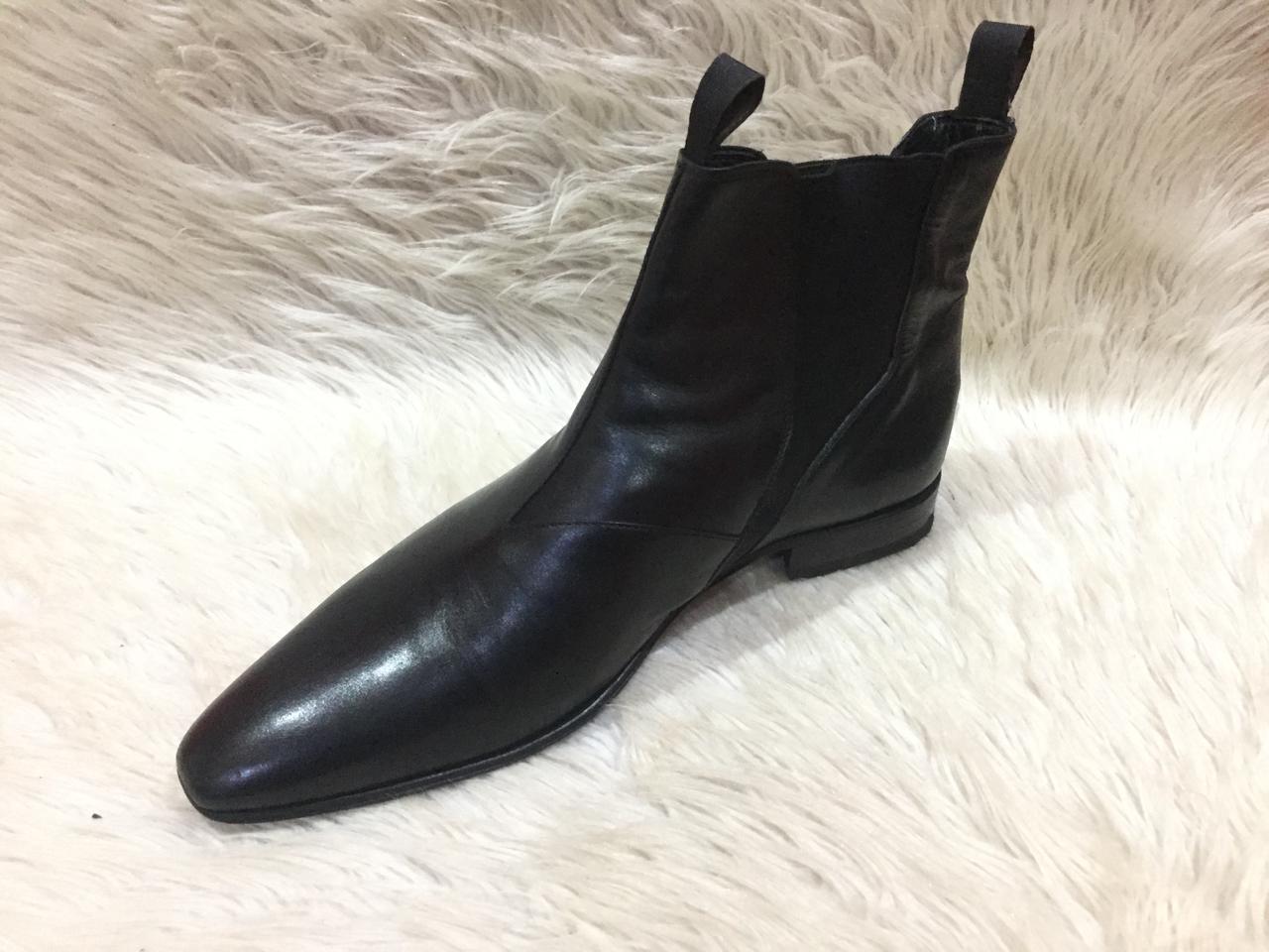 Hugo Boss Chelsea boots.
