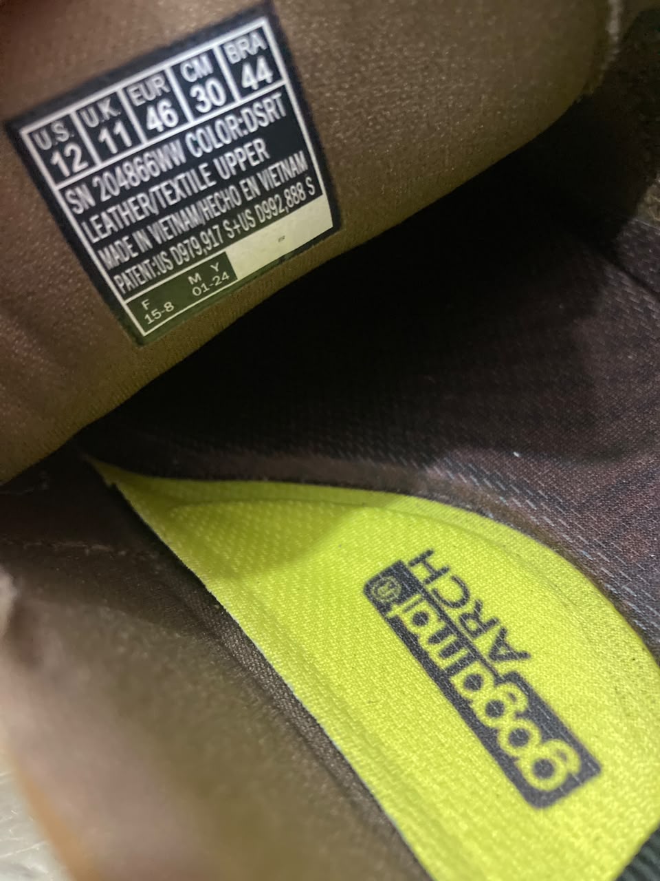 Skechers