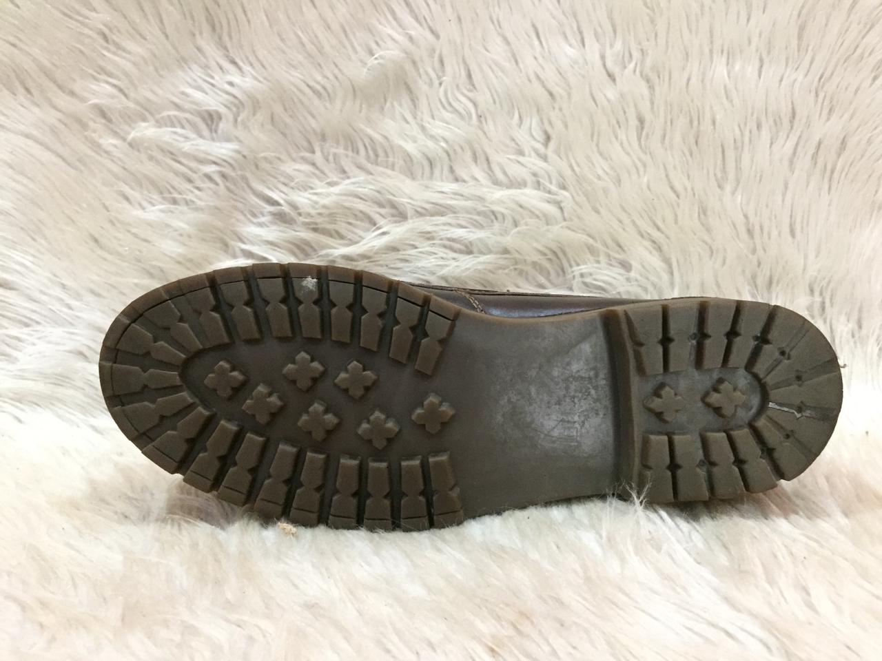 Howick Authentic 3-Eye Lug Handsewn boat shoe