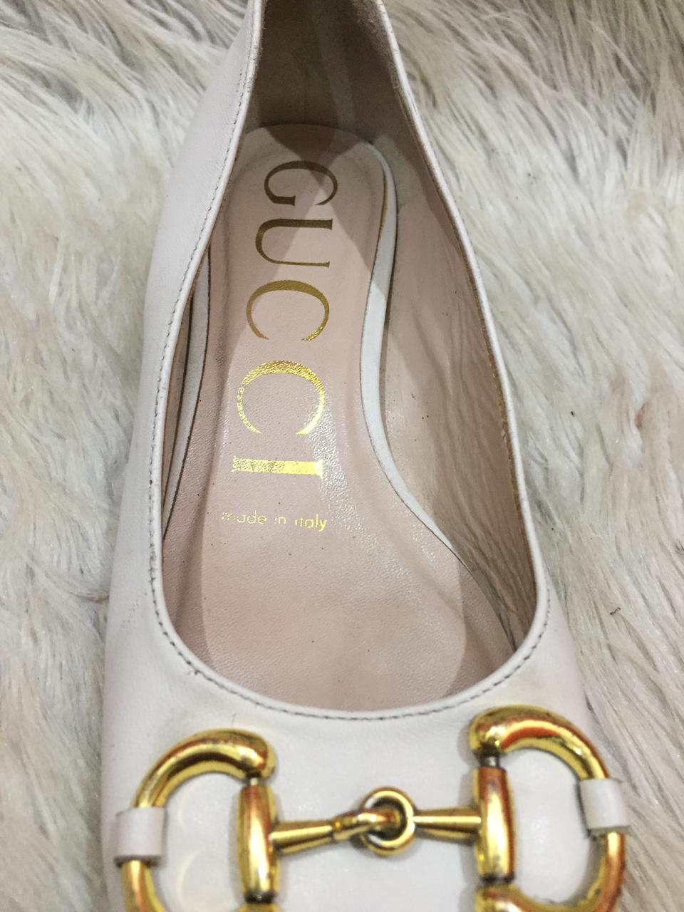 Gucci leather pumps