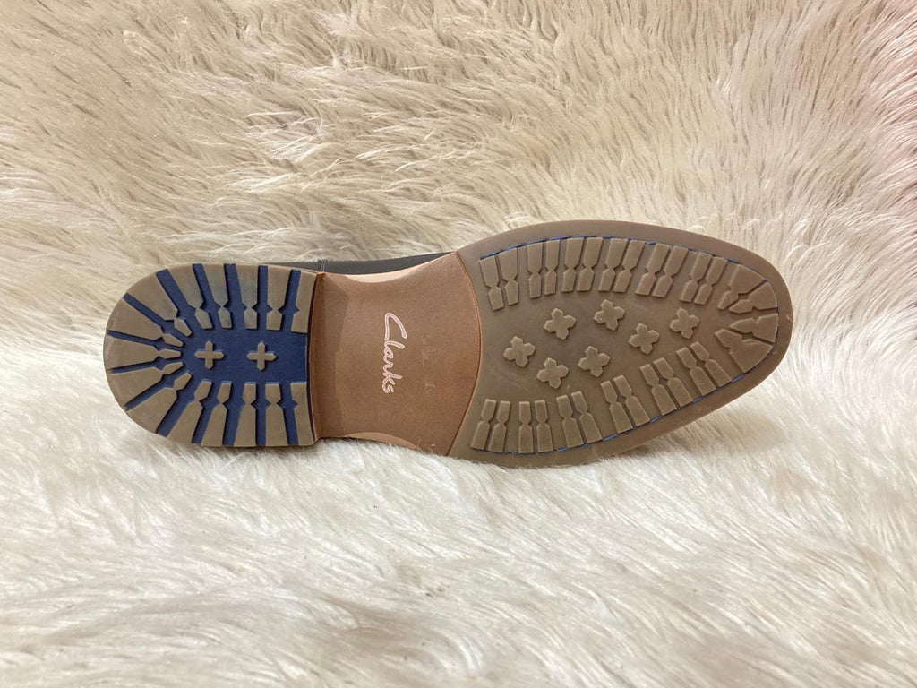 Clarks Chelsea