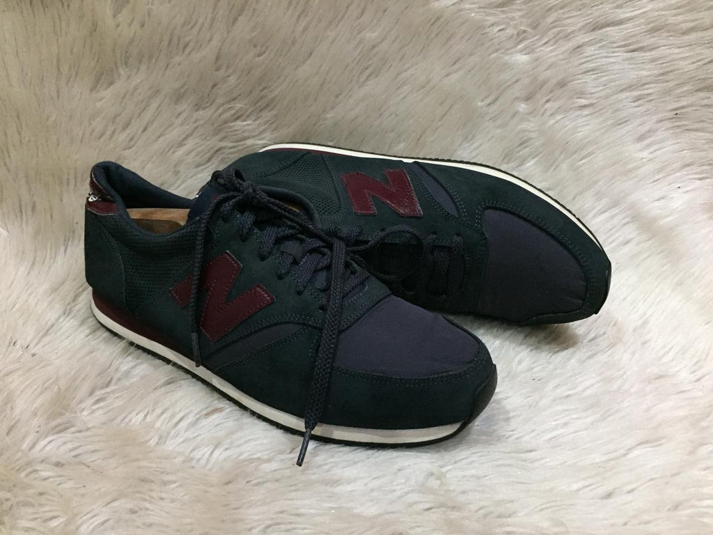 New Balance 420 “Navy” Sneakers