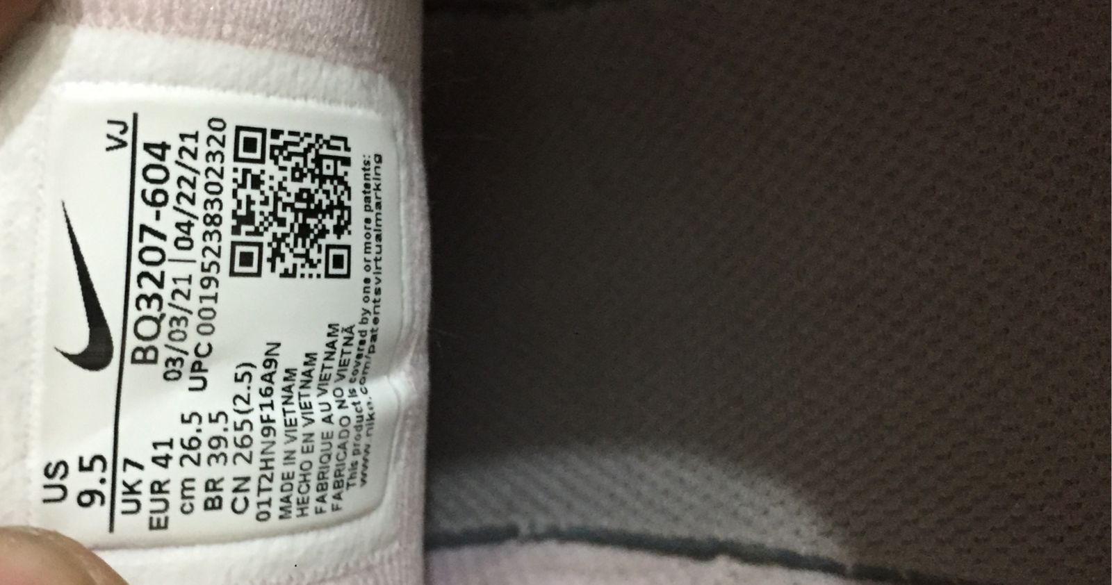 Nike Revolution 5