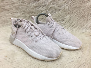 Neo adidas Questar BYD