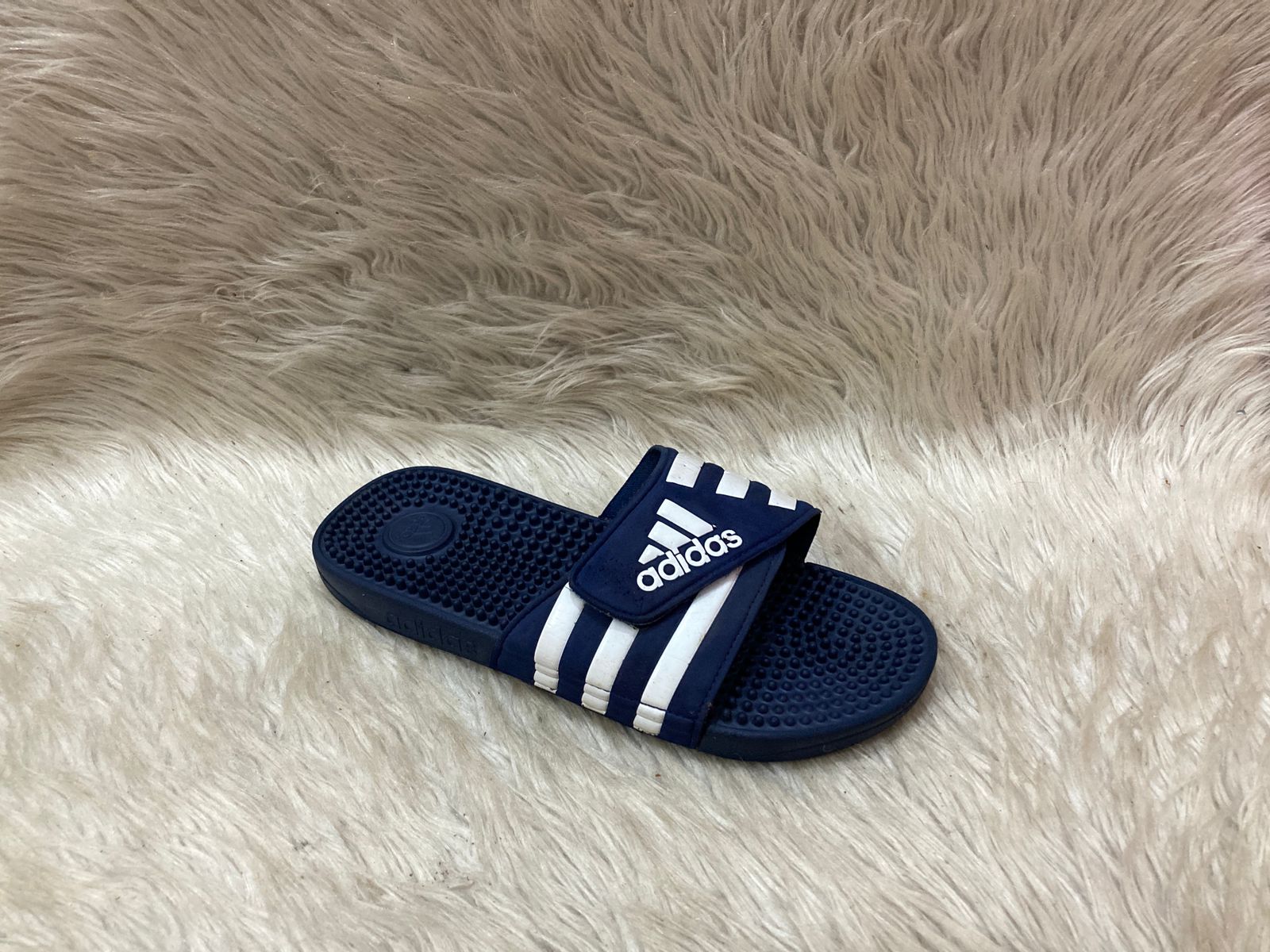 Adidas Adissage Slides