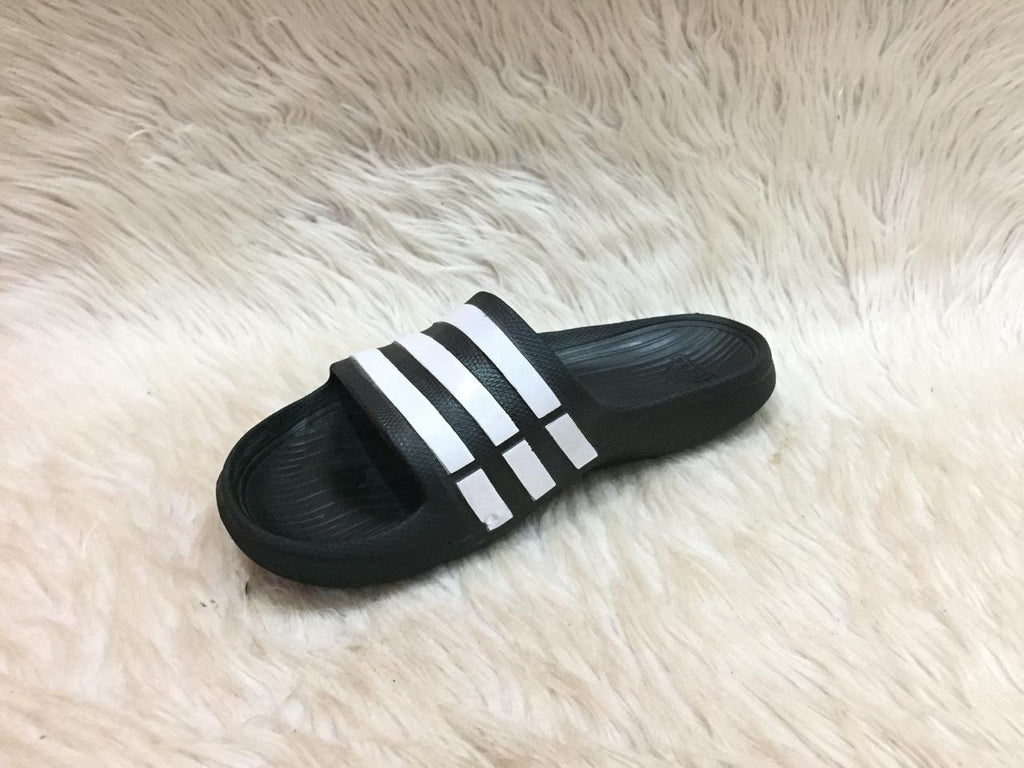 Adidas Duramo