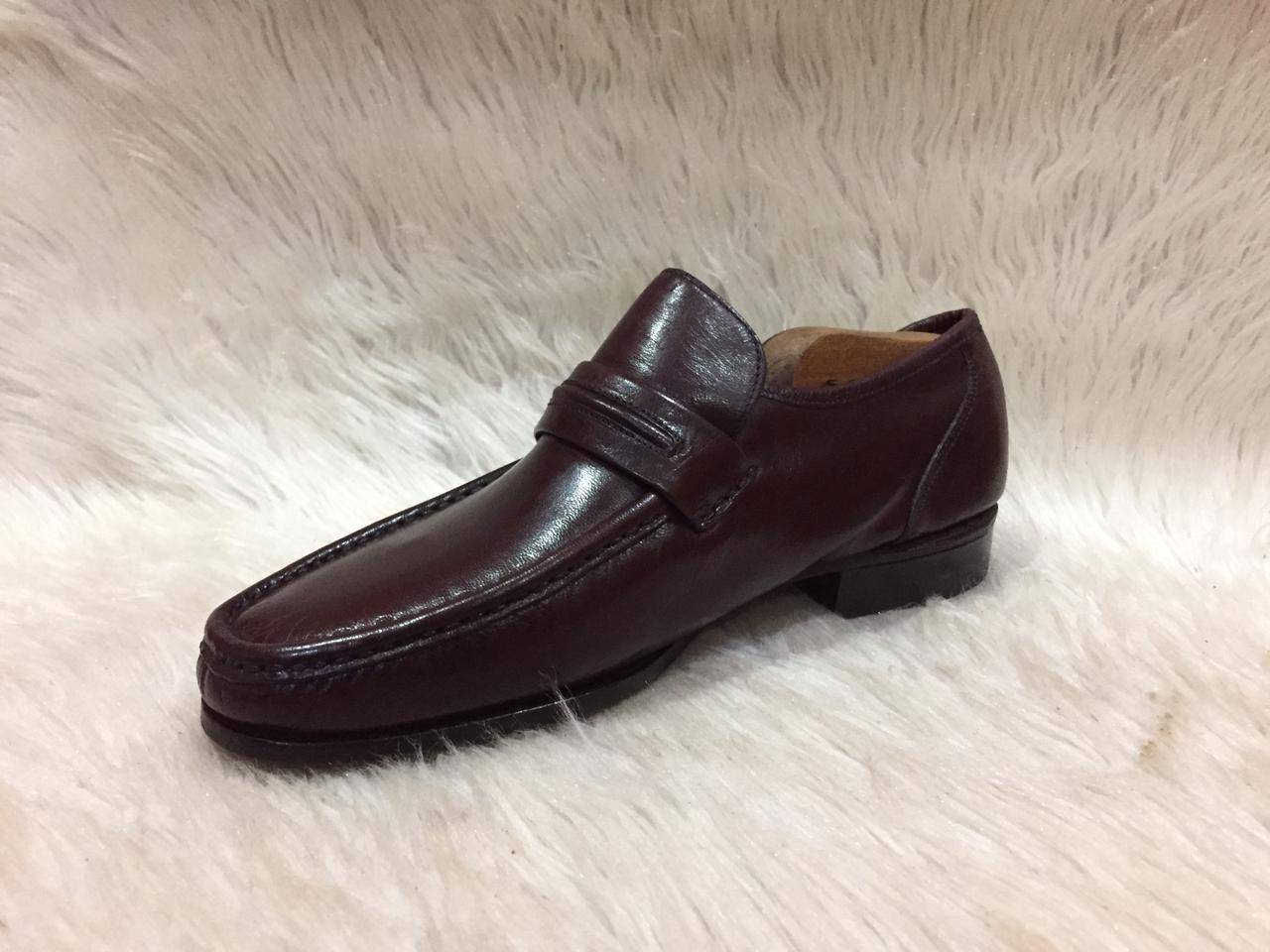 Bostonian Como moc toe strap loafer