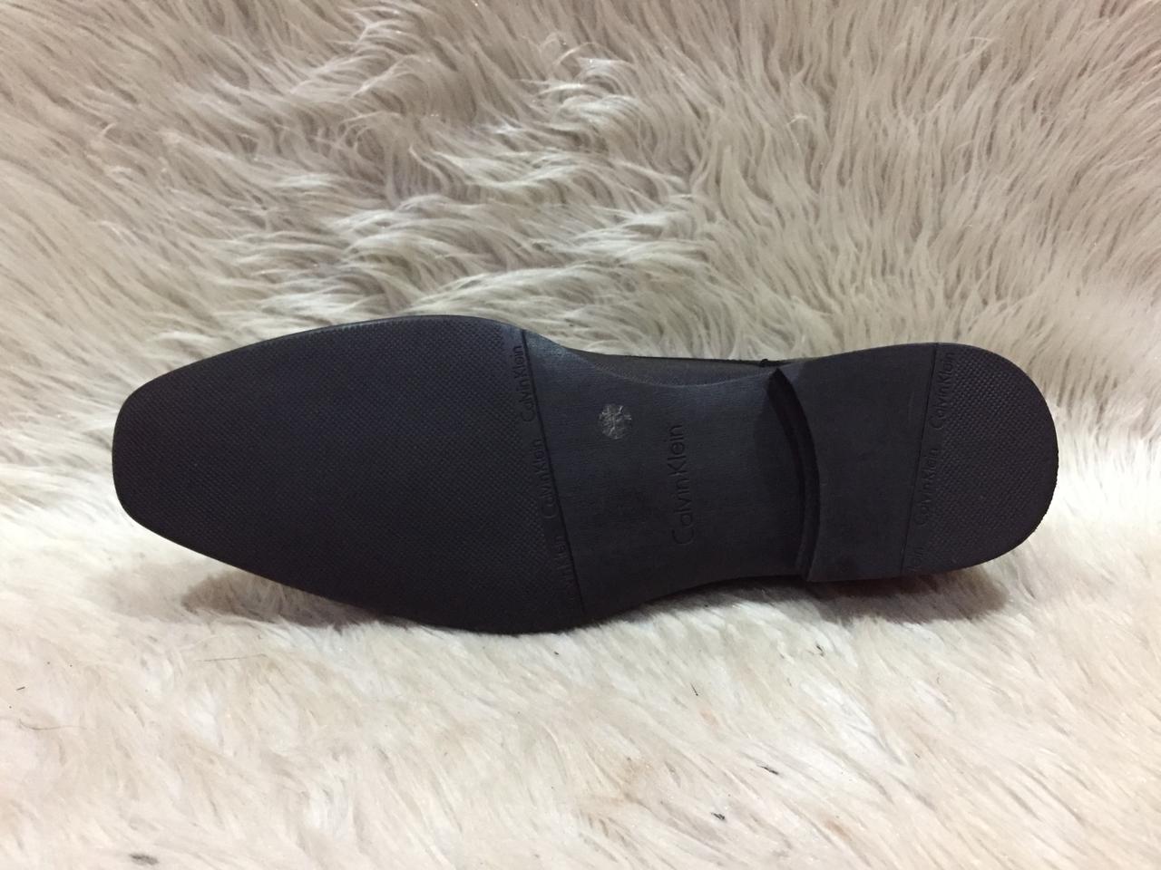 Calvin Klein Bachman Diamond Embossed